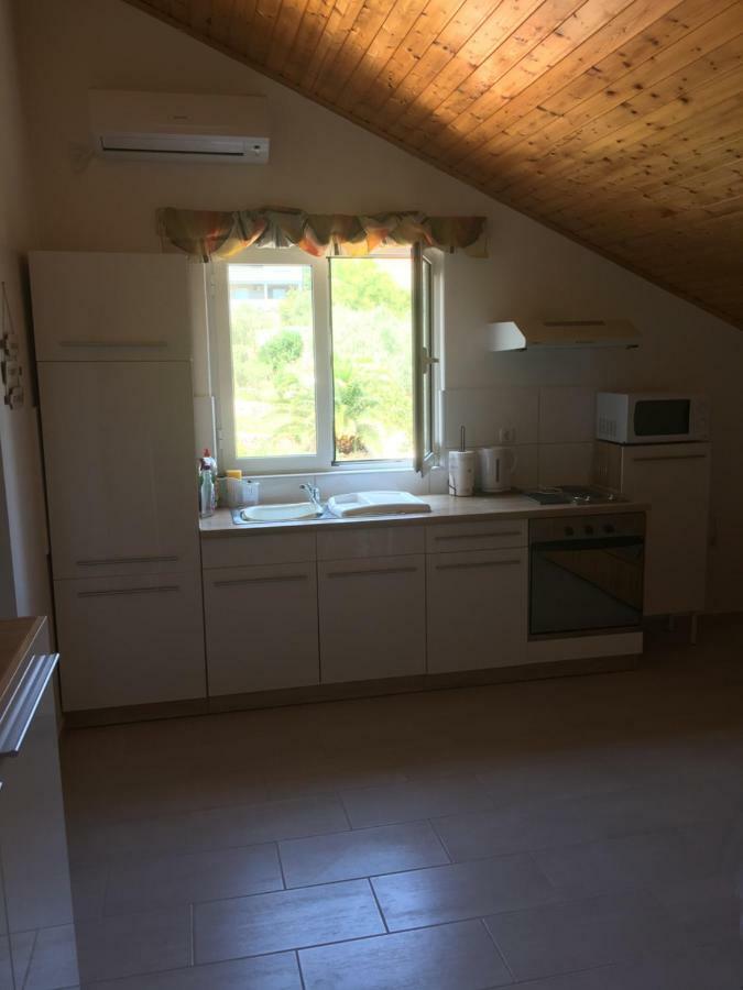 Apart Mani Di Lauro Preko Exterior photo